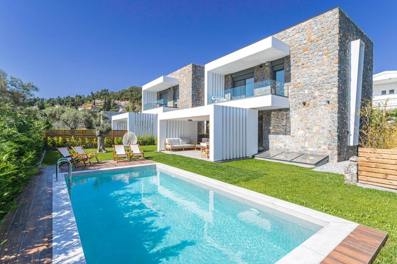 Apoikia Villa